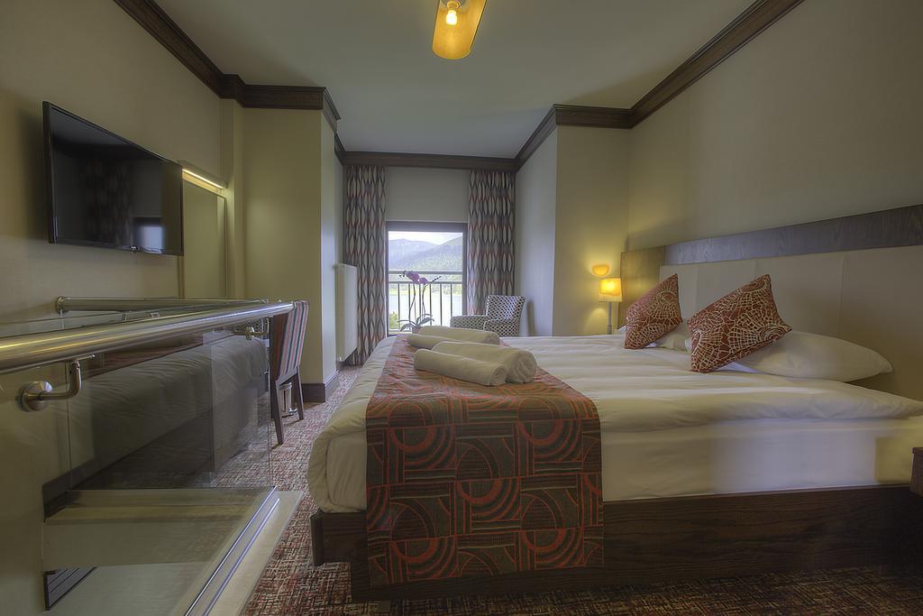 Abant Palace Hotel エクステリア 写真