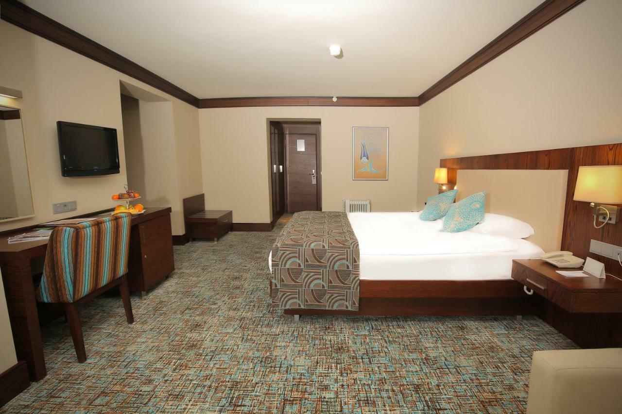 Abant Palace Hotel エクステリア 写真